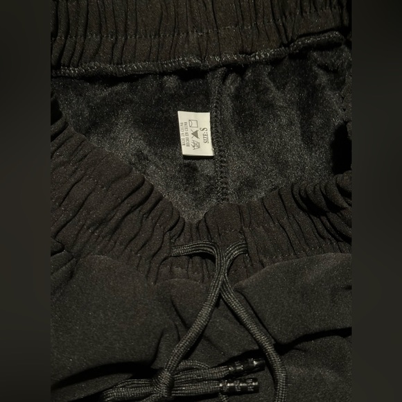 SOLD!!GG SWEATPANTS SET - Picture 4 of 8